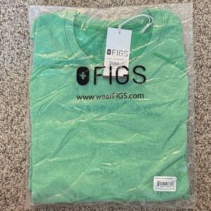 Figs Longsleeve Underscrub Brand New Mens size L green